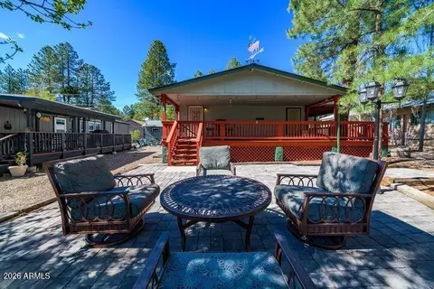 180 E Oak Dr, Munds Park, AZ 86017