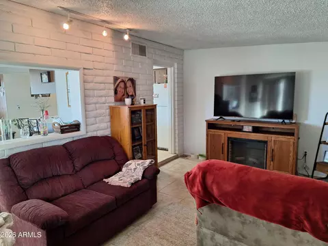 Living - 595 N Fourth St, Globe, AZ 85501 photo 6 of 8
