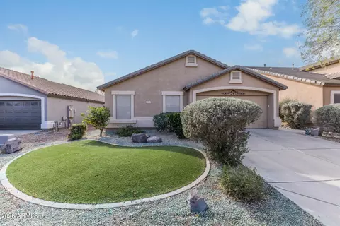 1073 E Taylor Trl, San Tan Valley, AZ 85143