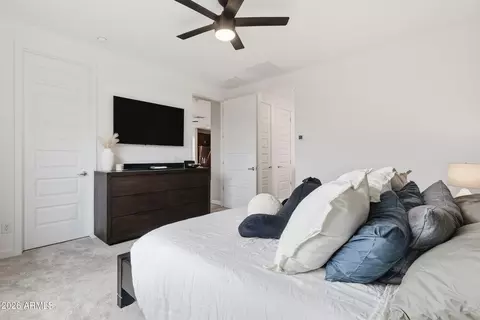 Bedroom - 2323 W Grenadine Rd, Phoenix, AZ 85041 photo 3 of 7