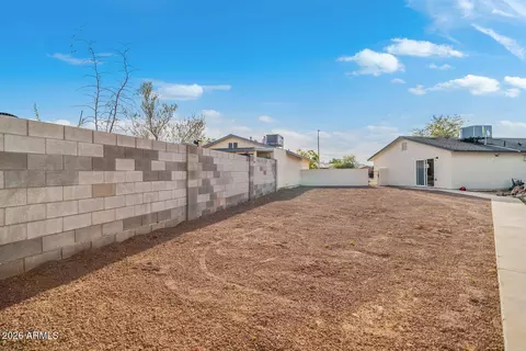 4660 E Bowker St, Phoenix, AZ 85040 photo 4
