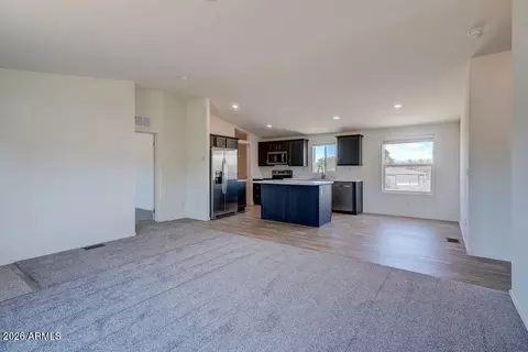 20809 E Antelope Rd, Mayer, AZ 86333 photo 5