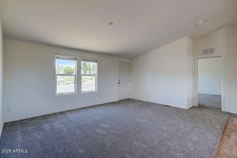 20809 E Antelope Rd, Mayer, AZ 86333 photo 6