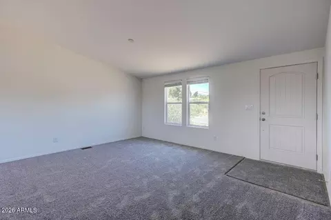 20809 E Antelope Rd, Mayer, AZ 86333 photo 3