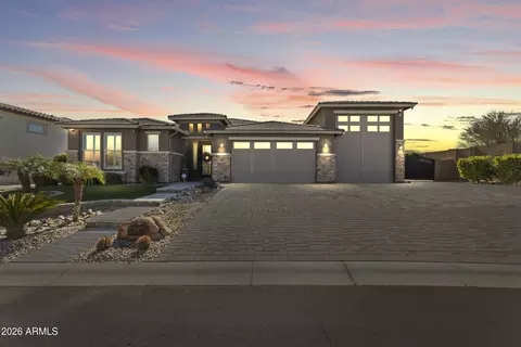 12547 W Tuckey Ln, Glendale, AZ 85307