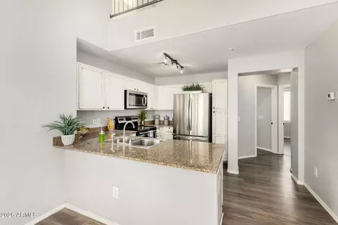 Kitchen - 4330 E Jasper Dr, Gilbert, AZ 85296 photo 1 of 3