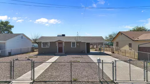 8219 W Roosevelt St, Peoria, AZ 85345