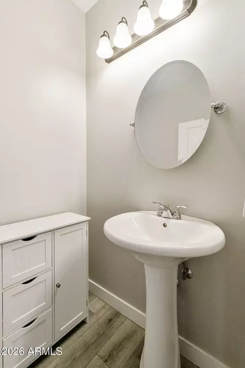Bath - 973 N Boyd Rd, Apache Junction, AZ 85119 photo 6 of 9
