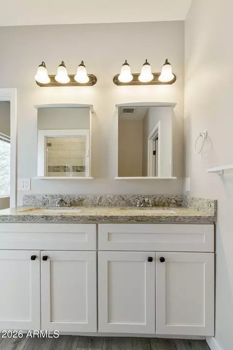 Bath - 973 N Boyd Rd, Apache Junction, AZ 85119 photo 1 of 9