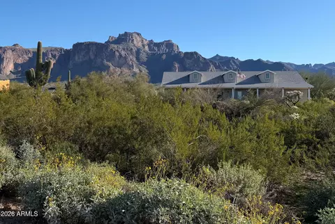 973 N Boyd Rd, Apache Junction, AZ 85119