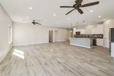Living - 973 N Boyd Rd, Apache Junction, AZ 85119 photo 2 of 4