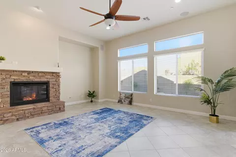 Living - 1732 W Gambit Trl, Phoenix, AZ 85085 photo 2 of 5