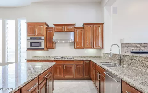 Kitchen - 1732 W Gambit Trl, Phoenix, AZ 85085 photo 1 of 3