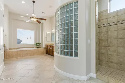 Bath - 1732 W Gambit Trl, Phoenix, AZ 85085 photo 2 of 5
