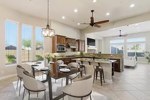 Dining - 1732 W Gambit Trl, Phoenix, AZ 85085 photo 1 of 1