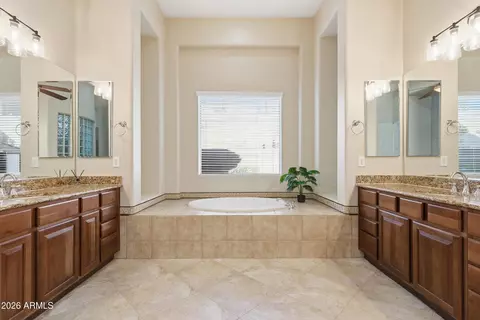 Bath - 1732 W Gambit Trl, Phoenix, AZ 85085 photo 1 of 5