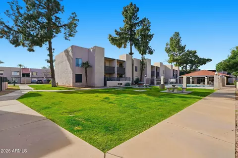 1927 E Hampton Ave #207, Mesa, AZ 85204