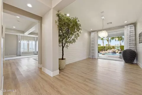 Entry Way - 3102 E Vaughn Ave, Gilbert, AZ 85234 photo 3 of 8