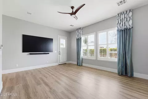Living - 3102 E Vaughn Ave, Gilbert, AZ 85234 photo 6 of 7