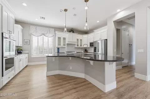Kitchen - 3102 E Vaughn Ave, Gilbert, AZ 85234 photo 2 of 6
