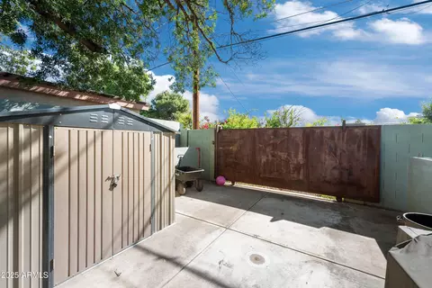Exterior - 2007 E Rancho Dr, Phoenix, AZ 85016 photo 17 of 21