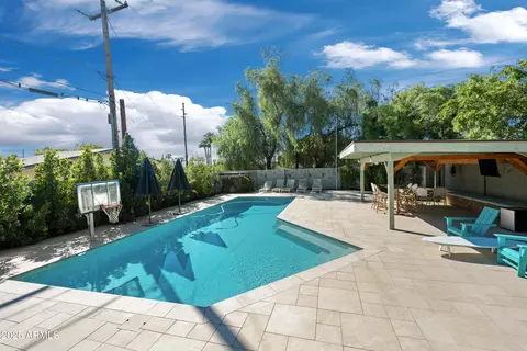 Exterior - 2007 E Rancho Dr, Phoenix, AZ 85016 photo 10 of 21