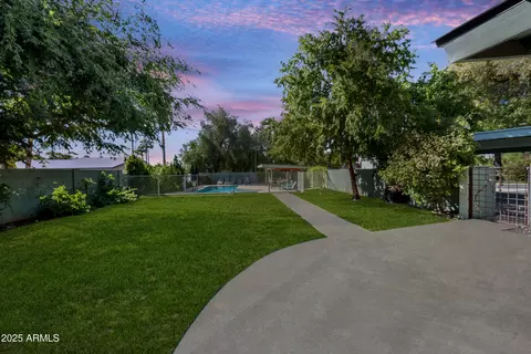 Exterior - 2007 E Rancho Dr, Phoenix, AZ 85016 photo 6 of 21