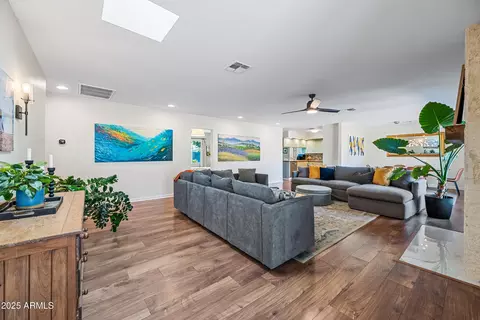 Living - 2007 E Rancho Dr, Phoenix, AZ 85016 photo 1 of 8