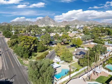 View/Area - 2007 E Rancho Dr, Phoenix, AZ 85016 photo 6 of 10