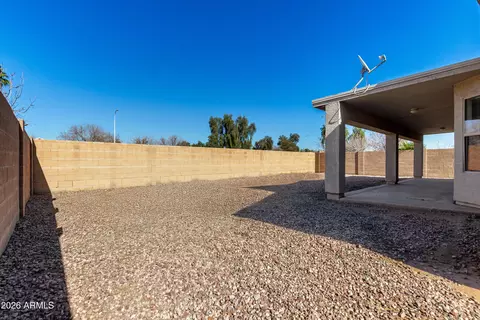 Exterior - 8020 W Payson Rd W, Phoenix, AZ 85043 photo 6 of 6