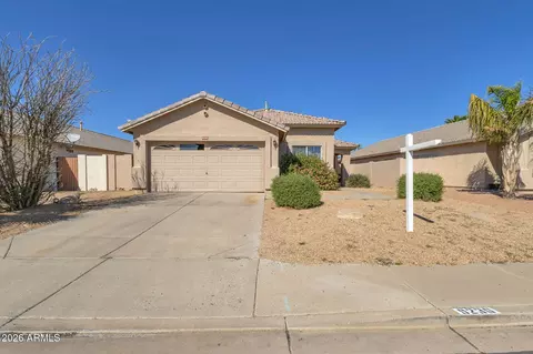 9236 E Medina Ave, Mesa, AZ 85209