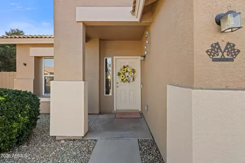 Exterior - 3669 E Derringer Way, Gilbert, AZ 85297 photo 2 of 5