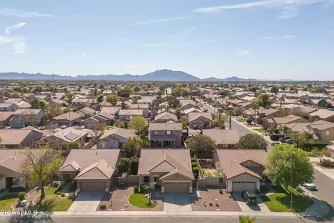 View/Area - 3669 E Derringer Way, Gilbert, AZ 85297 photo 3 of 5