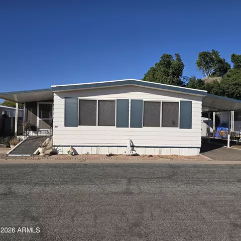 4800 W Ocotillo Rd #68, Glendale, AZ 85301