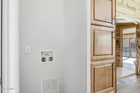 3580 Power Line Dr, Overgaard, AZ 85933 photo 14