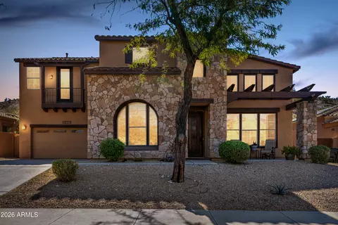 18121 W Las Cruces Dr, Goodyear, AZ 85338