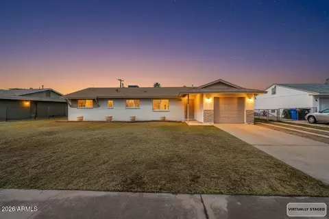 7742 W Fairmount Ave, Phoenix, AZ 85033