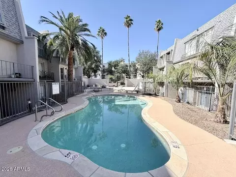 Exterior - 1004 E Osborn Rd #E, Phoenix, AZ 85014 photo 2 of 8