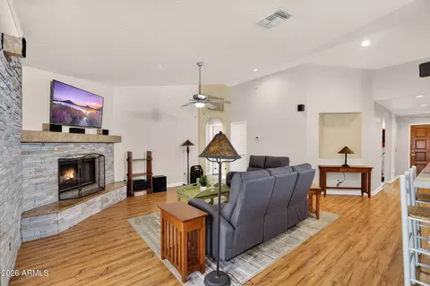 2297 E Cathy Ct, Gilbert, AZ 85296 photo 5