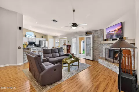2297 E Cathy Ct, Gilbert, AZ 85296 photo 4