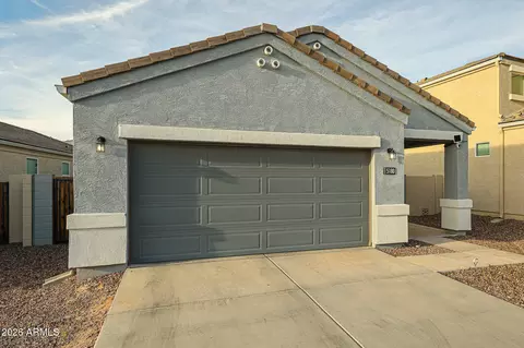 5180 E Gummite Dr, San Tan Valley, AZ 85143