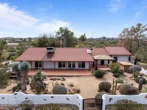 675 N Horseshoe Trl, Wickenburg, AZ 85390