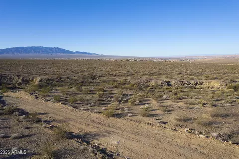 2405 S Cottonwood Trl, Littlefield, AZ 86432
