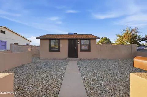 5521 W Northview Ave, Glendale, AZ 85301