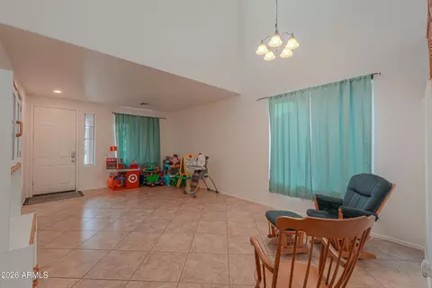 1538 E Nightingale Ln, Gilbert, AZ 85298 photo 6