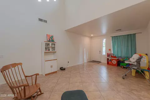 1538 E Nightingale Ln, Gilbert, AZ 85298 photo 7