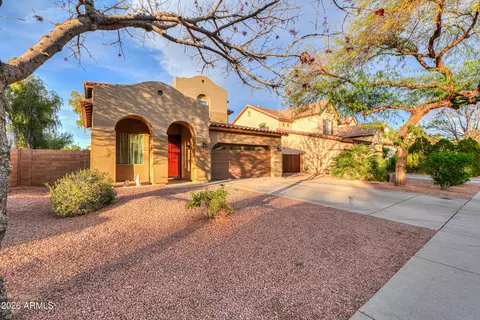 1538 E Nightingale Ln, Gilbert, AZ 85298
