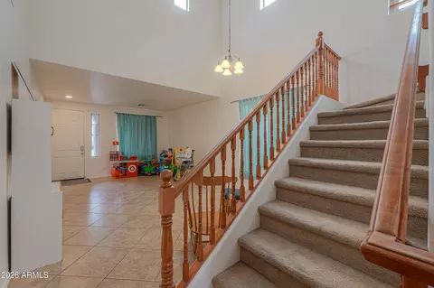 1538 E Nightingale Ln, Gilbert, AZ 85298 photo 8