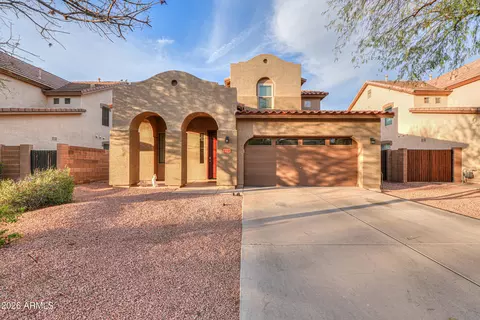 1538 E Nightingale Ln, Gilbert, AZ 85298 photo 3