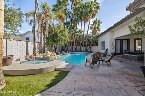 Exterior - 2732 E Hillery Dr, Phoenix, AZ 85032 photo 3 of 4